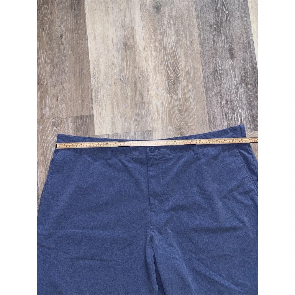 Vineyard Vines nice shorts